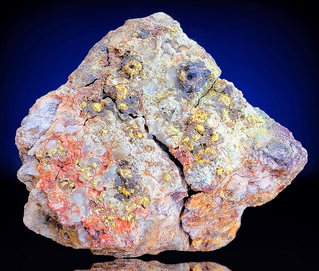 Natural native gold in quartz rough crystal from Oriental Mine, Alleghany District, outlet Sierra County, California, USA.